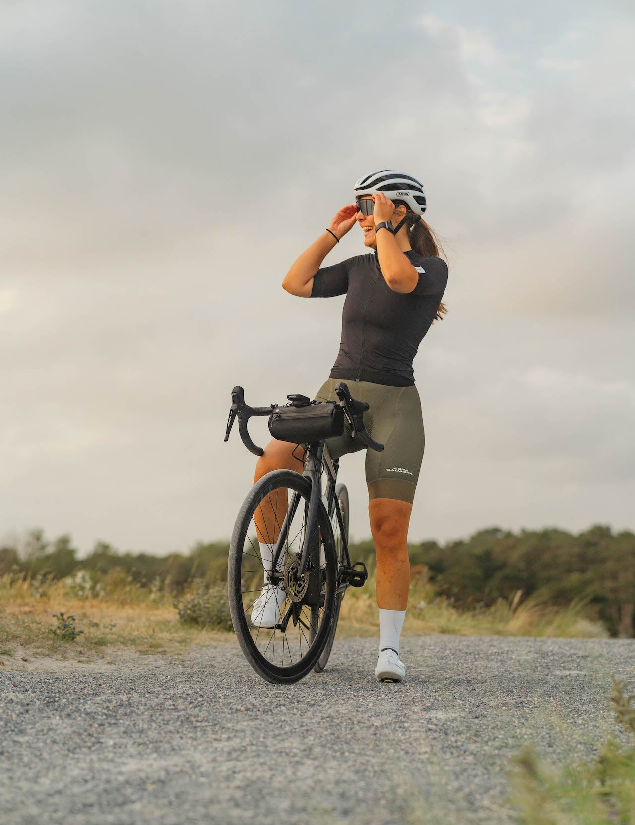 Handlebar Bag Zip Secure