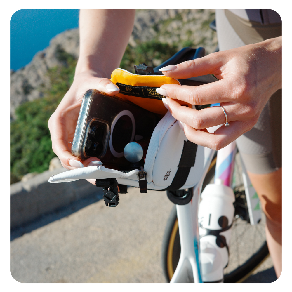 Maximus Saddle Bag