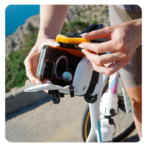 Maximus Saddle Bag